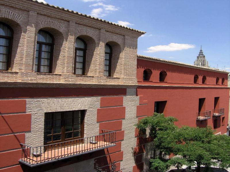 Готель Eugenia De Montijo, Autograph Collection Толедо Екстер'єр фото Casa de Cervantes, Alcalá de Henares, Spain