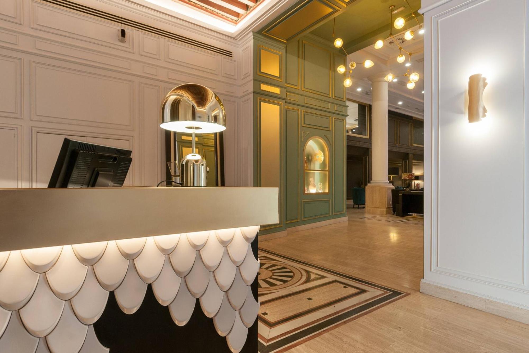Готель Eugenia De Montijo, Autograph Collection Толедо Екстер'єр фото The hotel's lobby