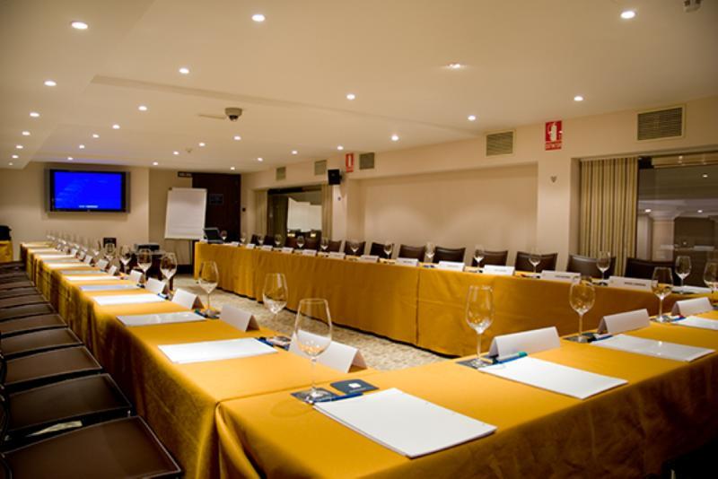 Готель Eugenia De Montijo, Autograph Collection Толедо Екстер'єр фото Meeting room