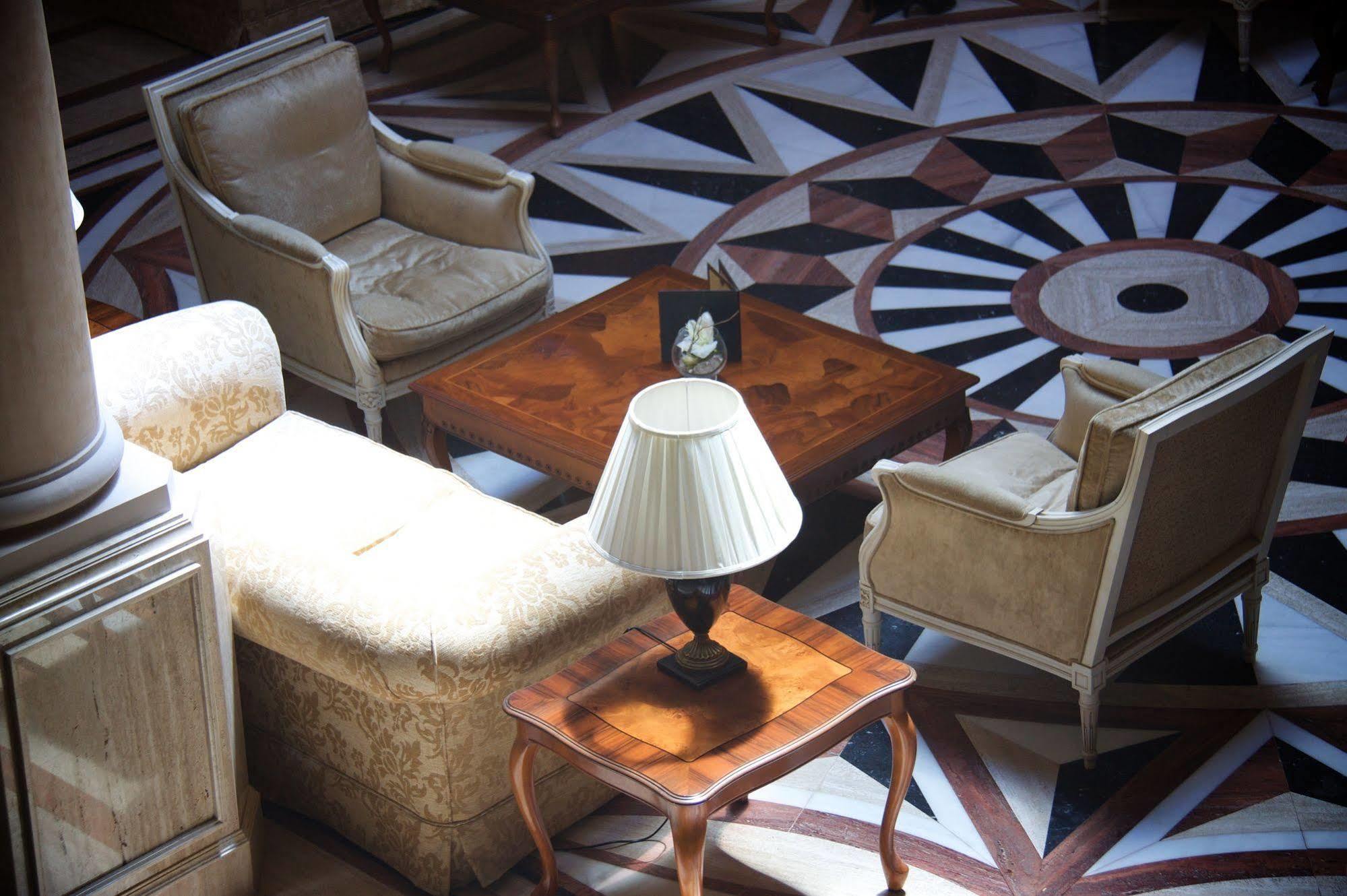 Готель Eugenia De Montijo, Autograph Collection Толедо Екстер'єр фото Interior of the hotel